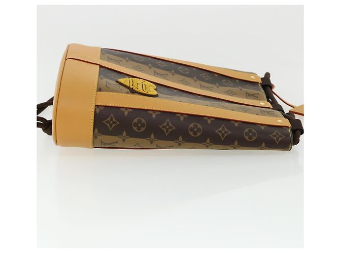 Louis Vuitton Borsa a tracolla Randonnee Monogram Stripe VUITTON M45968 Auth 31989S Monogramma - vista 4