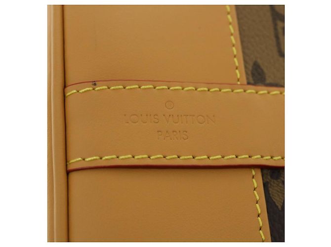 Louis Vuitton Borsa a tracolla Randonnee Monogram Stripe VUITTON M45968 Auth 31989S Monogramma - vista 9