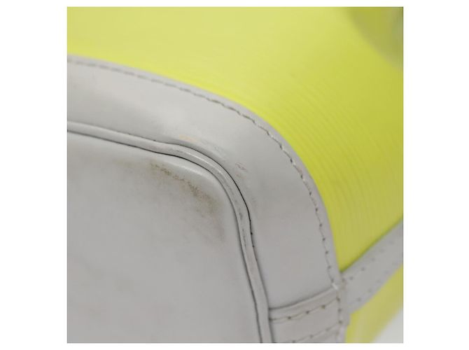 LOUIS VUITTON Borsa a Spalla Epi Nanonoe Gialla M42501 LV Auth 114521V Giallo - vista 16