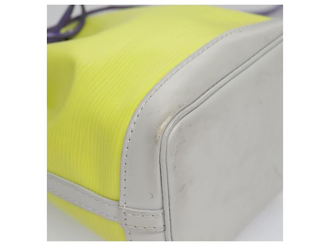 LOUIS VUITTON Borsa a Spalla Epi Nanonoe Gialla M42501 LV Auth 114521V Giallo - vista 9