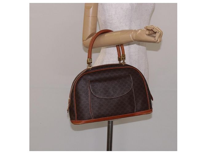 Céline Borsa a mano in tela Macadam CELINE in pelle PVC marrone e oro Auth gh484 D'oro - vista 22
