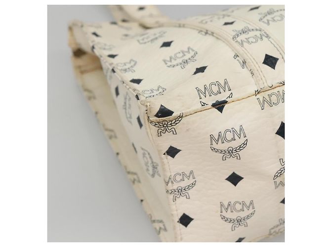 Borsa a spalla MCM Logogram Vicetos in pelle PVC bianca e oro Auth BA3867 Bianco D'oro - vista 14