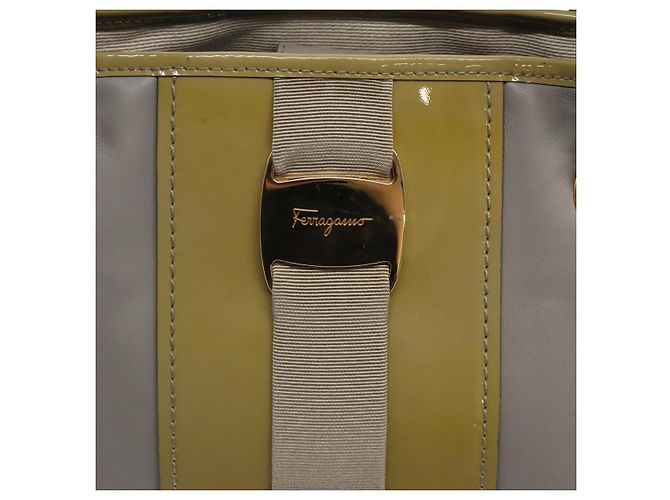 Borsa a mano Vala in pelle grigia e oro Salvatore Ferragamo Auth bs27995 Marrone D'oro - vista 10
