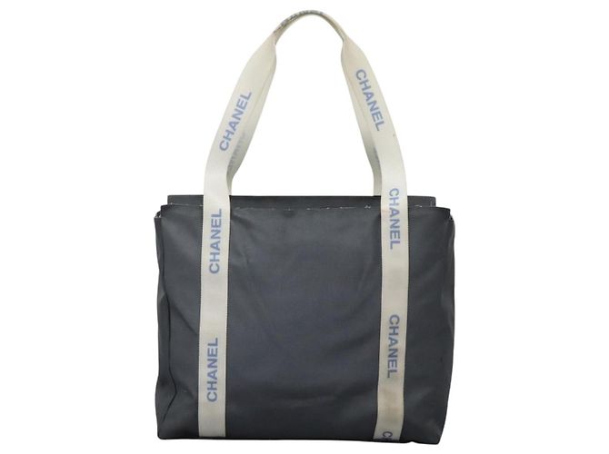 Borsa sportiva CHANEL in nylon grigio e bianco con logo CC Auth ar13479 Marrone - vista 3