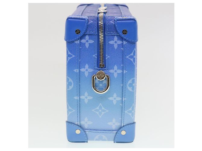 LOUIS VUITTON Borsa a Spalla Soft Trunk Monogram Clouds Blu M45430 LV Auth 42826SM Bianco - vista 4