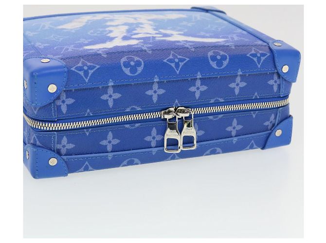LOUIS VUITTON Borsa a Spalla Soft Trunk Monogram Clouds Blu M45430 LV Auth 42826SM Bianco - vista 5