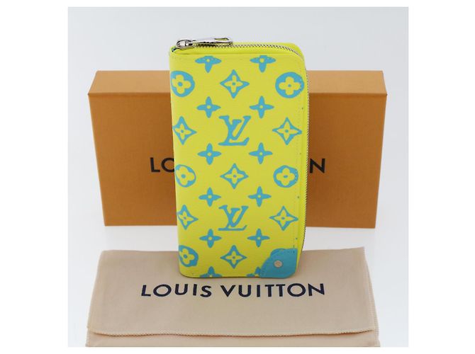Carteira Vertical Zippy Playground LOUIS VUITTON Amarela M82005 Auth 48507SM Amarelo - vista 12