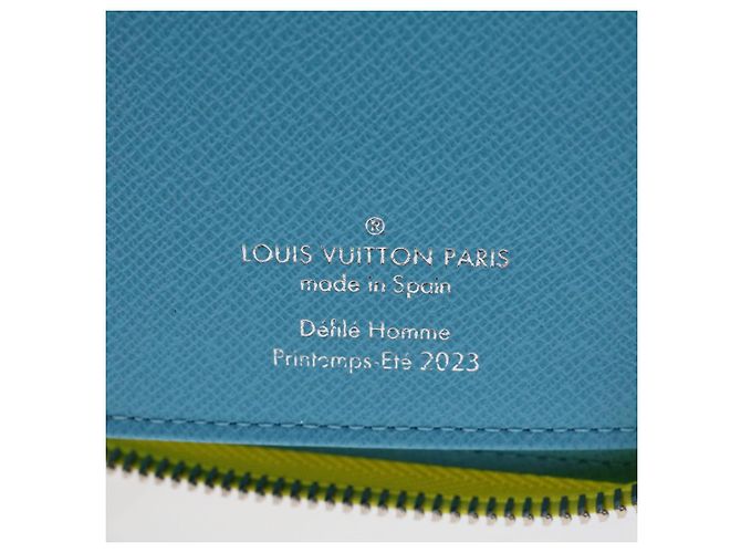 Carteira Vertical Zippy Playground LOUIS VUITTON Amarela M82005 Auth 48507SM Amarelo - vista 17
