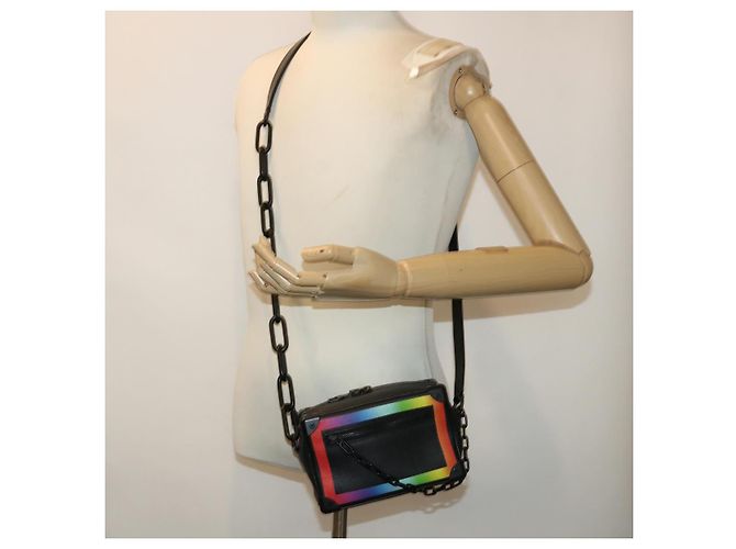 LOUIS VUITTON Taiga Rainbow Mini Soft Trunk Shoulder Bag M30351 LV Auth 50210SM Black - view 24