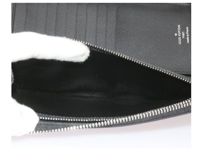 Cartera Vertical Zippy Monogram Eclipse LOUIS VUITTON M62295 Auth 65226SM Monograma - vista 10