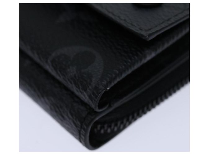 LOUIS VUITTON Monogram Eclipse Discovery Compact Wallet M67630 LV Auth 70054SM - view 15