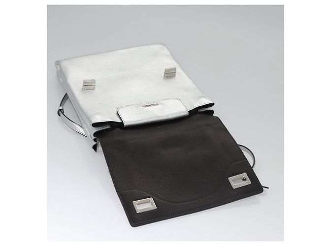 Borsa a mano in pelle PRADA con catena 2 in 1 Argento Auth BD055AV - vista 23