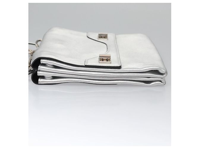 Borsa a mano in pelle PRADA con catena 2 in 1 Argento Auth BD055AV - vista 4