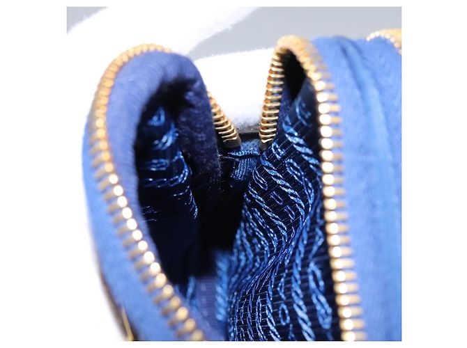 Borsa a Spalla PRADA in Nylon Blu Oro Auth KD114V D'oro - vista 19