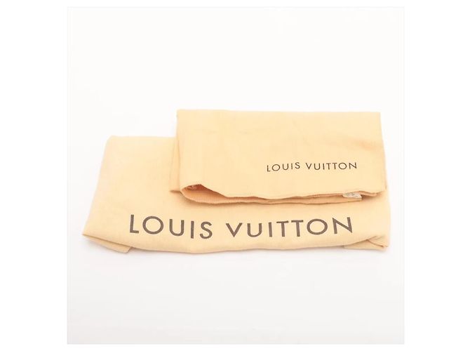 Borsa Louis Vuitton Vernis Blair PM Rosa in pelle - vista 13