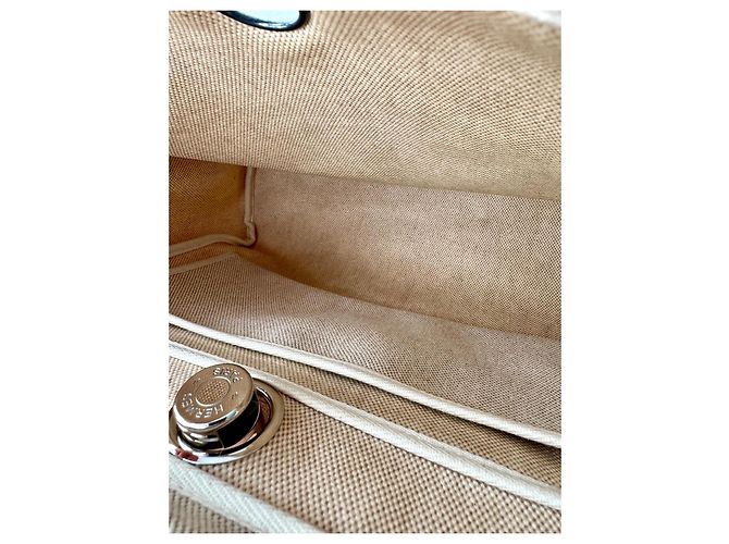 Borsa a mano Hermès Herbag 31 Beige in Tela - vista 9