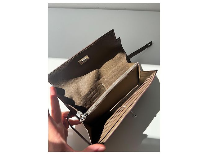 Carteira Hermès Kelly Long Epsom Taupe Camelo - vista 7