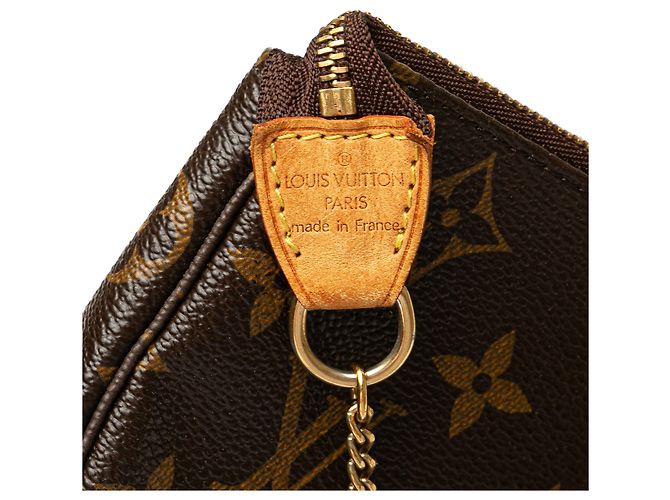 Mini Pochette Accessoires Louis Vuitton aus braunem Monogramm - Ansicht 5