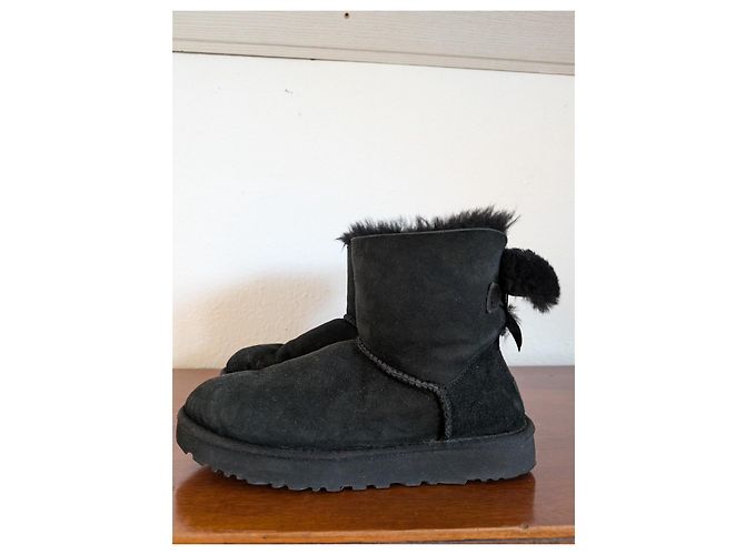 Ugg Mini Bailey Bow II Boot Black - view 4
