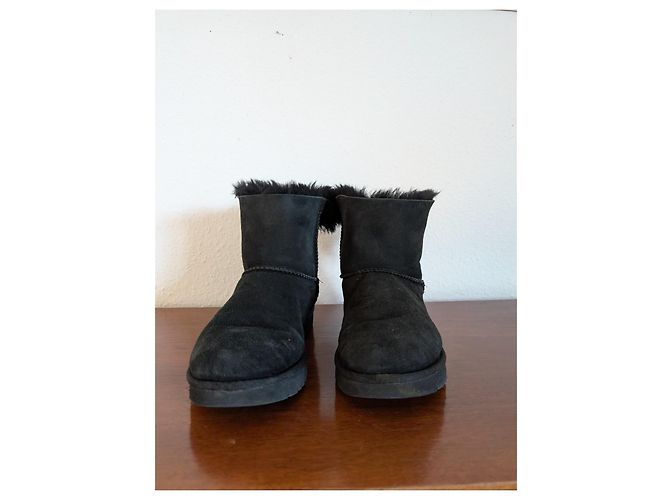Ugg Mini Bailey Bow II Boot Black - view 5