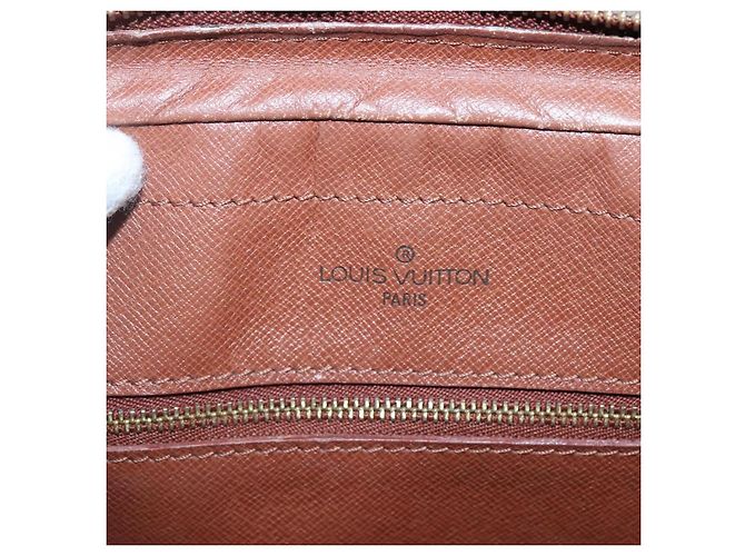 LOUIS VUITTON Borsa Porta Documenti da Viaggio Epi Winnipeg Beige LV Auth bs27743 - vista 18
