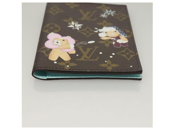 LOUIS VUITTON Noël Vivienne Couverture Passeport Étui à Passeport Auth 132776M Monogramme - vue 6