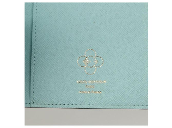 LOUIS VUITTON Noël Vivienne Couverture Passeport Étui à Passeport Auth 132776M Monogramme - vue 9