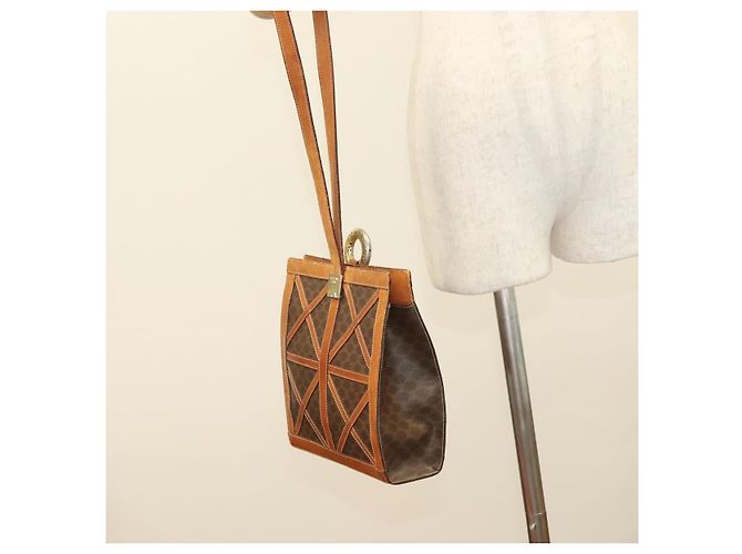 Céline Bolsa de ombro em lona Macadam CELINE em couro PVC marrom dourado Auth 131477 - vista 23