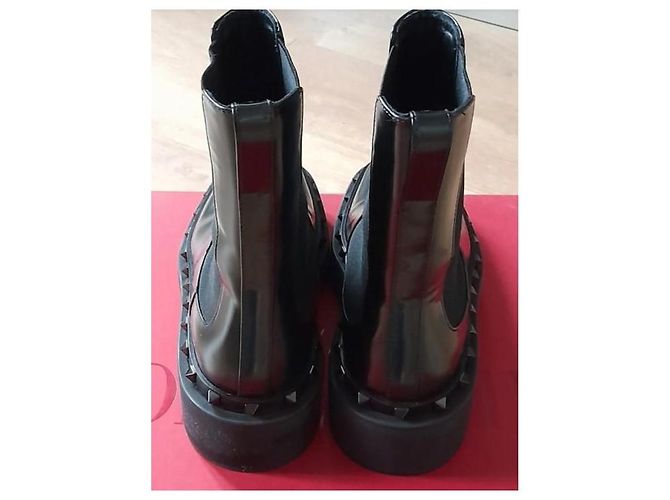Stivaletti Rockstud Valentino Garavani in pelle nera Nero - vista 4