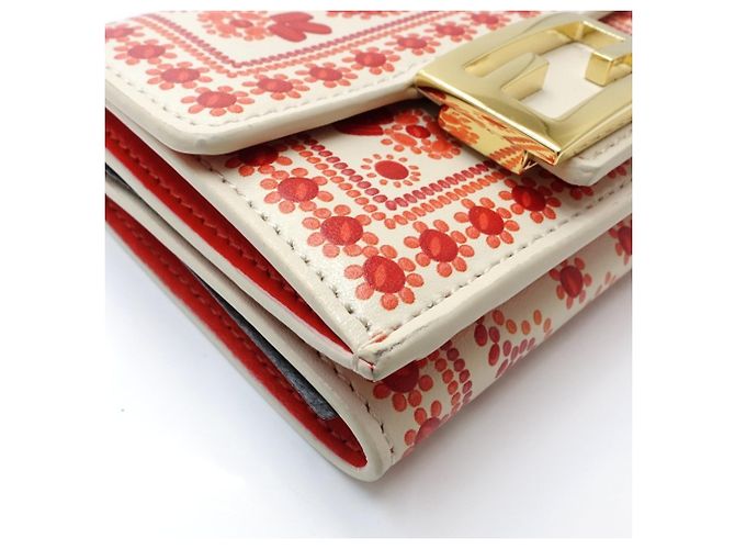 Billetera Micro Compacta Baguette Fendi Roja Crudo - vista 4