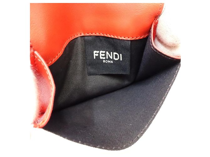 Billetera Micro Compacta Baguette Fendi Roja Crudo - vista 9