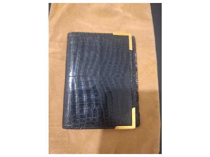 Hermès porosus Negro - vista 3