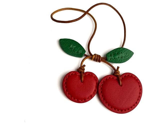 Autre Marque Charm in pelle ciliegie rosse Rosso - vista 2