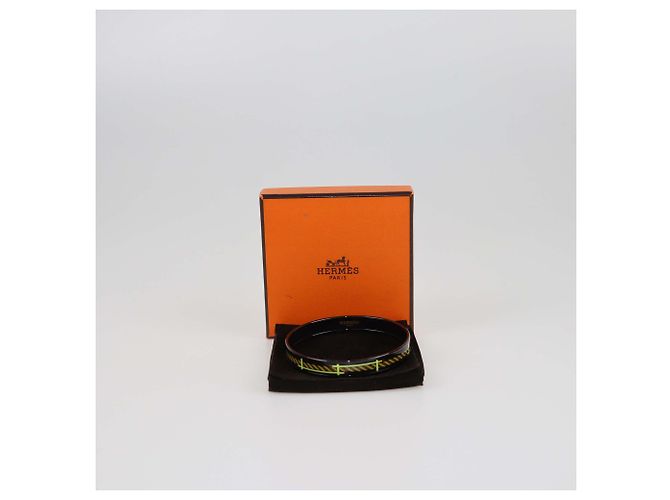 Bracciale stretto PVD con stampa Quadrige nera di Hermès Nero - vista 6