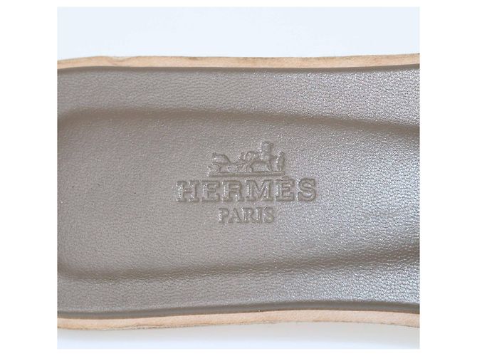 Sandali Oran Epsom Etoupe di Hermès Taupe - vista 6