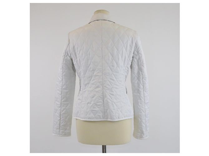 Burberry White/Checked Collar Diamond Quilted Button Front Jacket - view 4