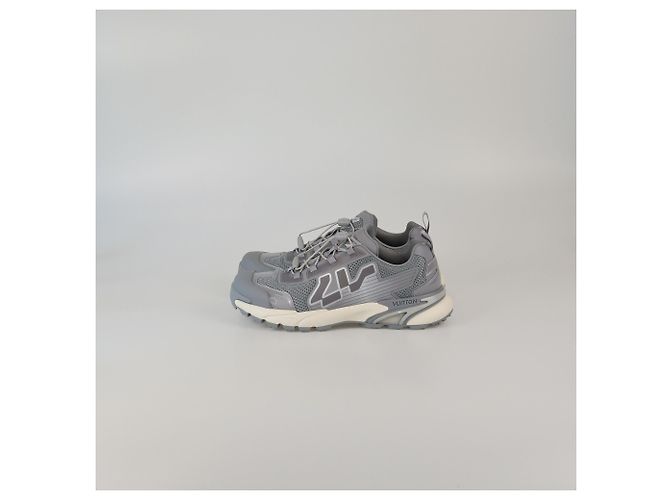 Sneakers Tatic LV Runner grigie Louis Vuitton Grigio - vista 3