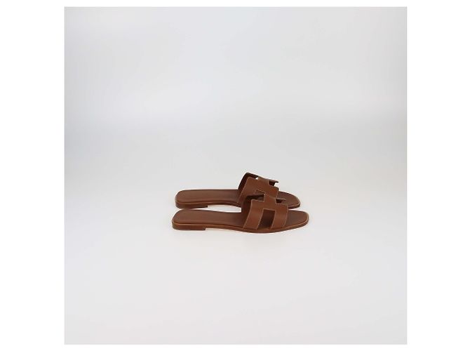 Sandali Oran in oro di Hermès D'oro - vista 3
