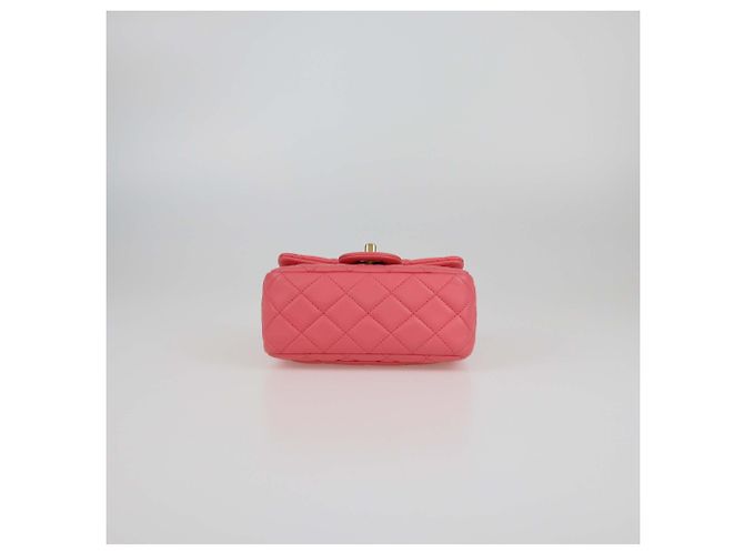 Bolsa de flap mini quadrada matelassada rosa Chanel com pérolas Crush - vista 4