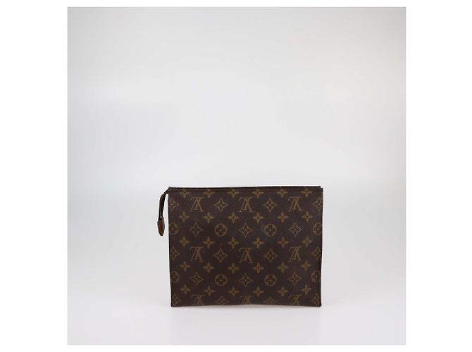 Neceser 26 en Lona Monogram de Louis Vuitton - vista 3
