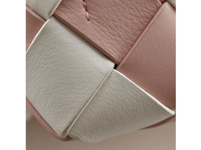 Piccola borsa a mano intrecciata Loewe Rosa Bianco - vista 9