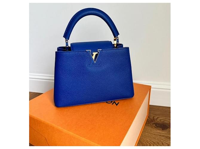 Borsa Capucines BB Louis Vuitton Blu - vista 2