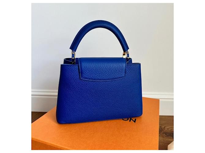 Borsa Capucines BB Louis Vuitton Blu - vista 3