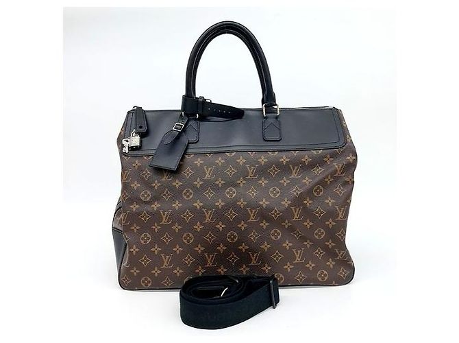 Louis Vuitton Makassar Neo Greenwich (10237672) Monogramma - vista 2