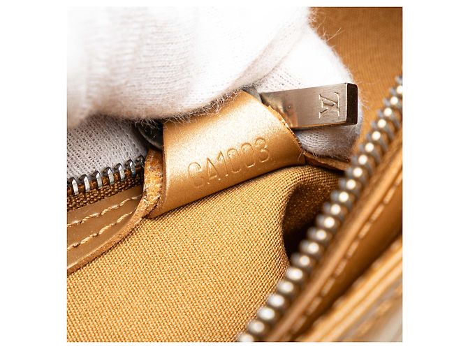 Borsa Stockton Mat Monogramma Oro Louis Vuitton D'oro - vista 6