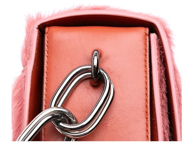 Marni Borsa a tracolla in shearling rosa con catena - vista 8