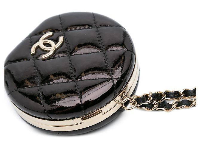 Collar de cadena con espejo redondo de charol acolchado negro de Chanel - vista 9