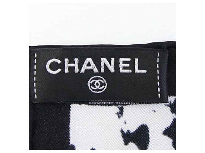 Timeless Chanel Seidenschal Schwarz Weiß - Ansicht 3
