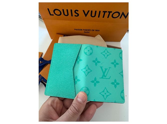 Louis Vuitton Organizer da tasca LV blu Tiffany - vista 6