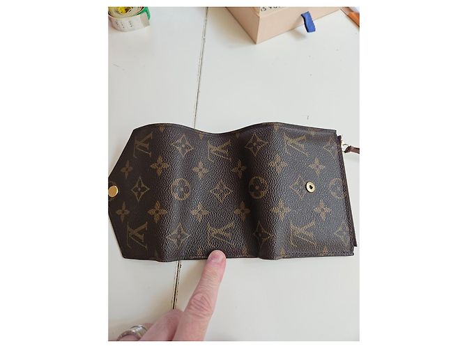 Louis Vuitton Victorine Monogram Wallet Brown - view 4